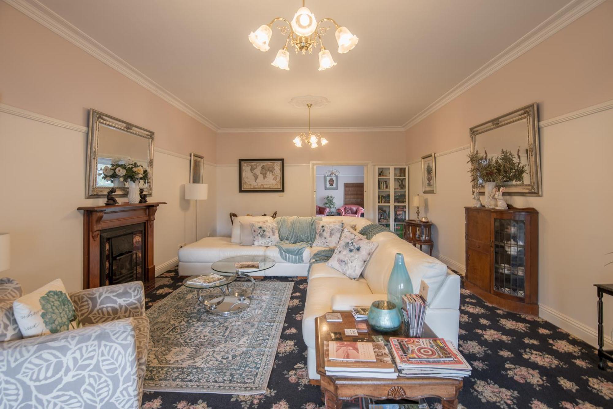 Rosebank Guesthouse 힐스빌 외부 사진